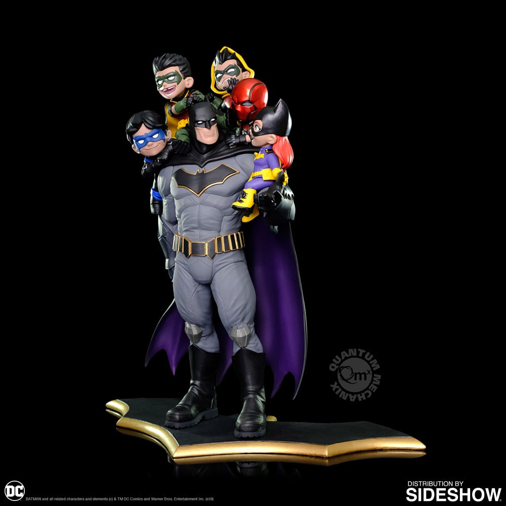 DC Comics Batman "Family" Q-Master Diorama  (Prototype Shown) View 6