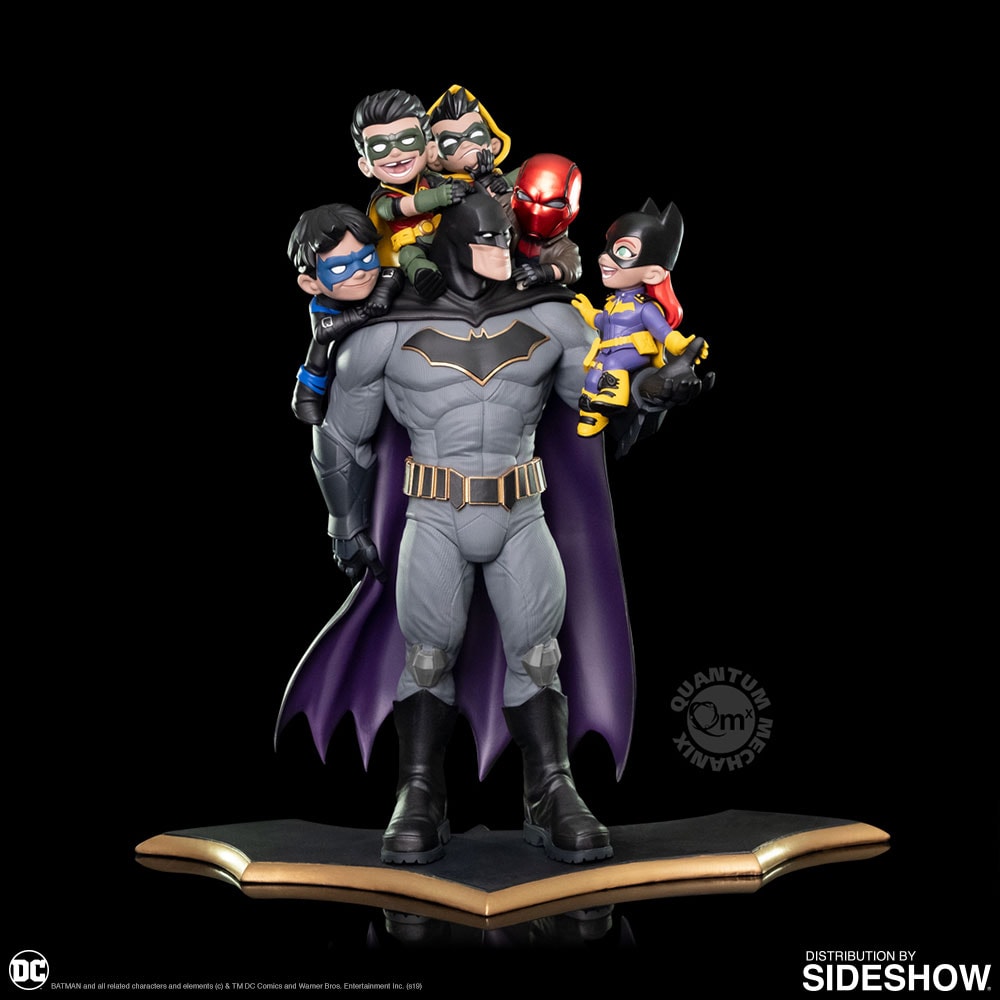 DC Comics Batman "Family" Q-Master Diorama  (Prototype Shown) View 7