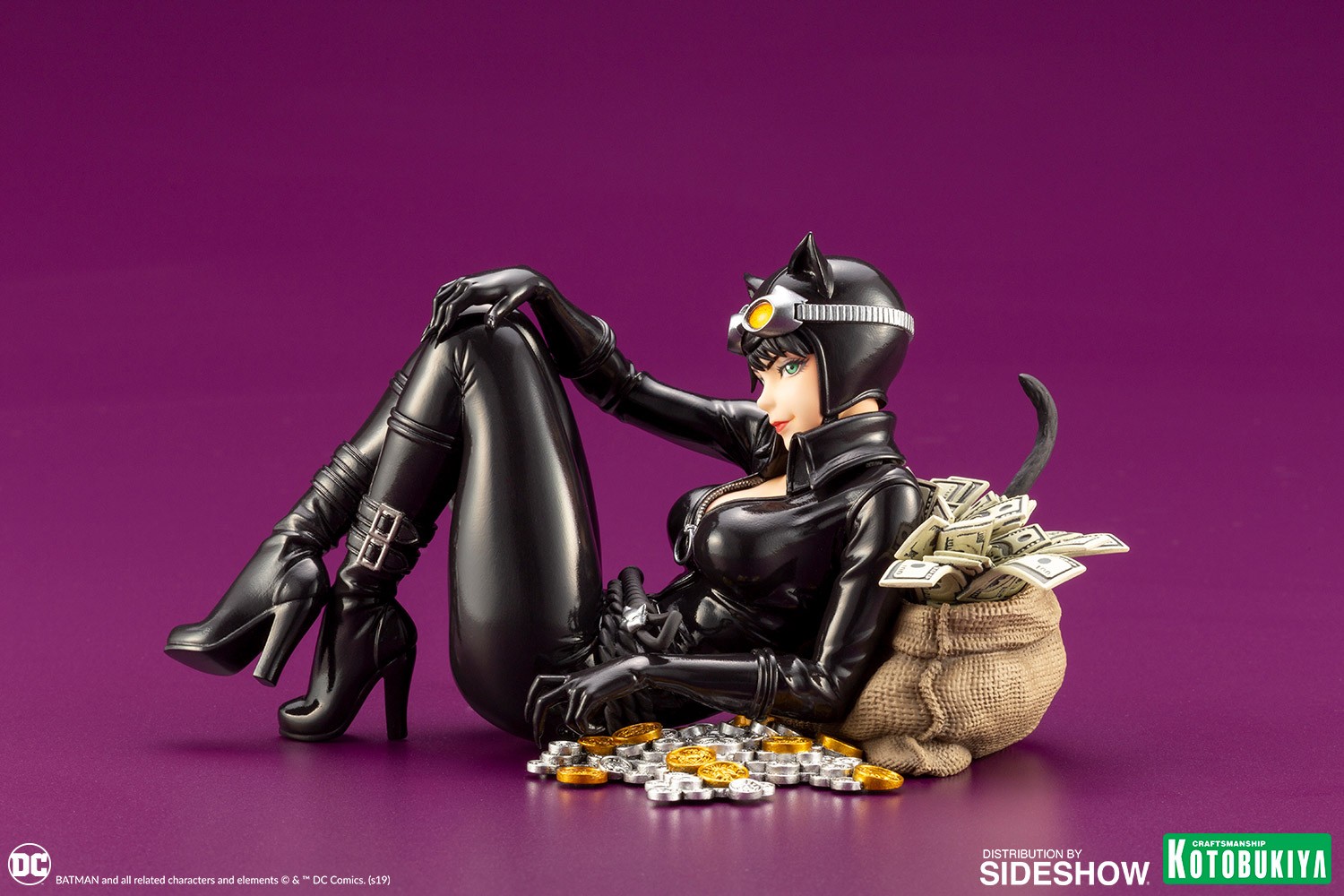 DC Comics Catwoman Returns Statue by Kotobukiya | Sideshow