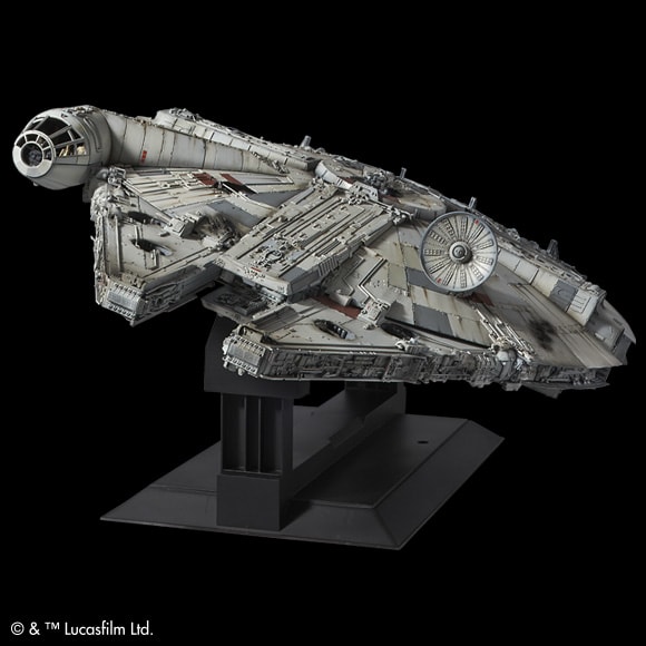 Millennium Falcon Model Kit by Bandai | Sideshow Collectibles
