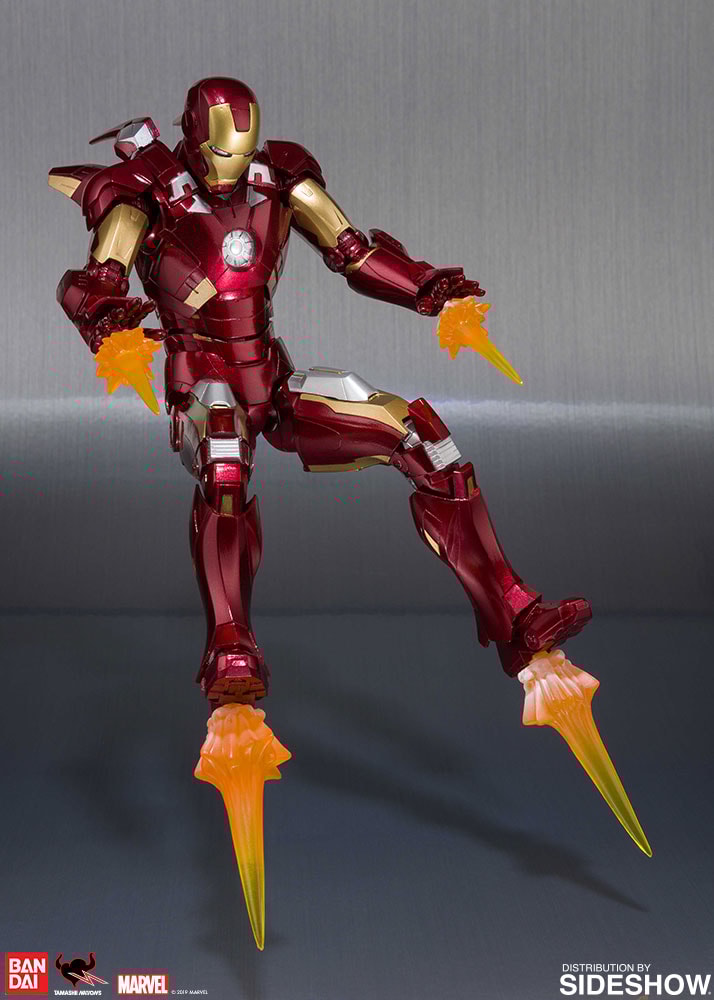 S.H. Figuarts Iron Man Mark VII and Hall of Armor Set
