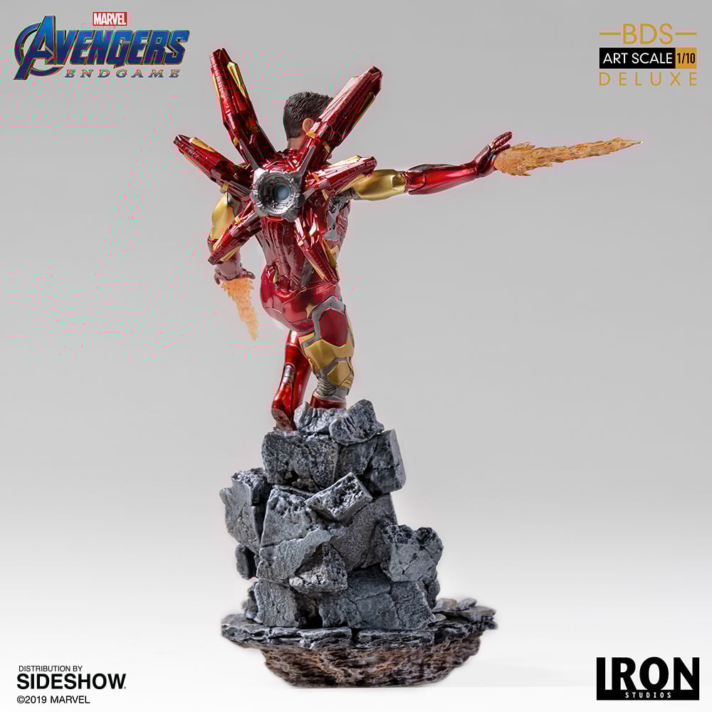Iron Man Mark LXXXV (Deluxe) (Prototype Shown) View 4