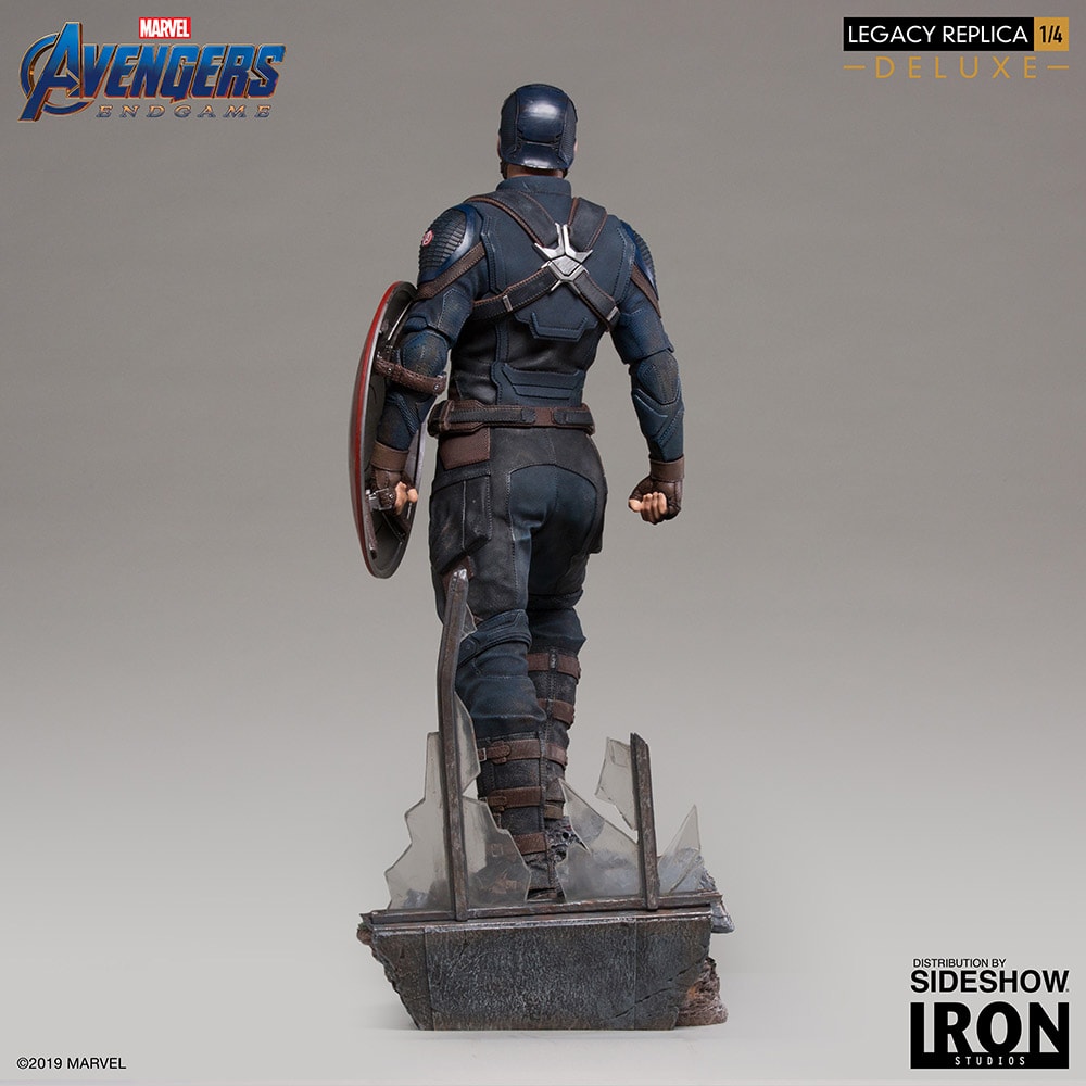 Captain America (Deluxe)