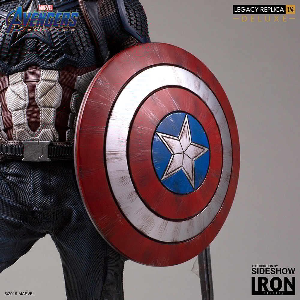 Captain America (Deluxe)