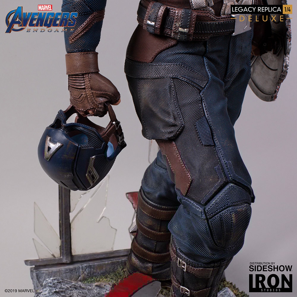 Captain America (Deluxe)