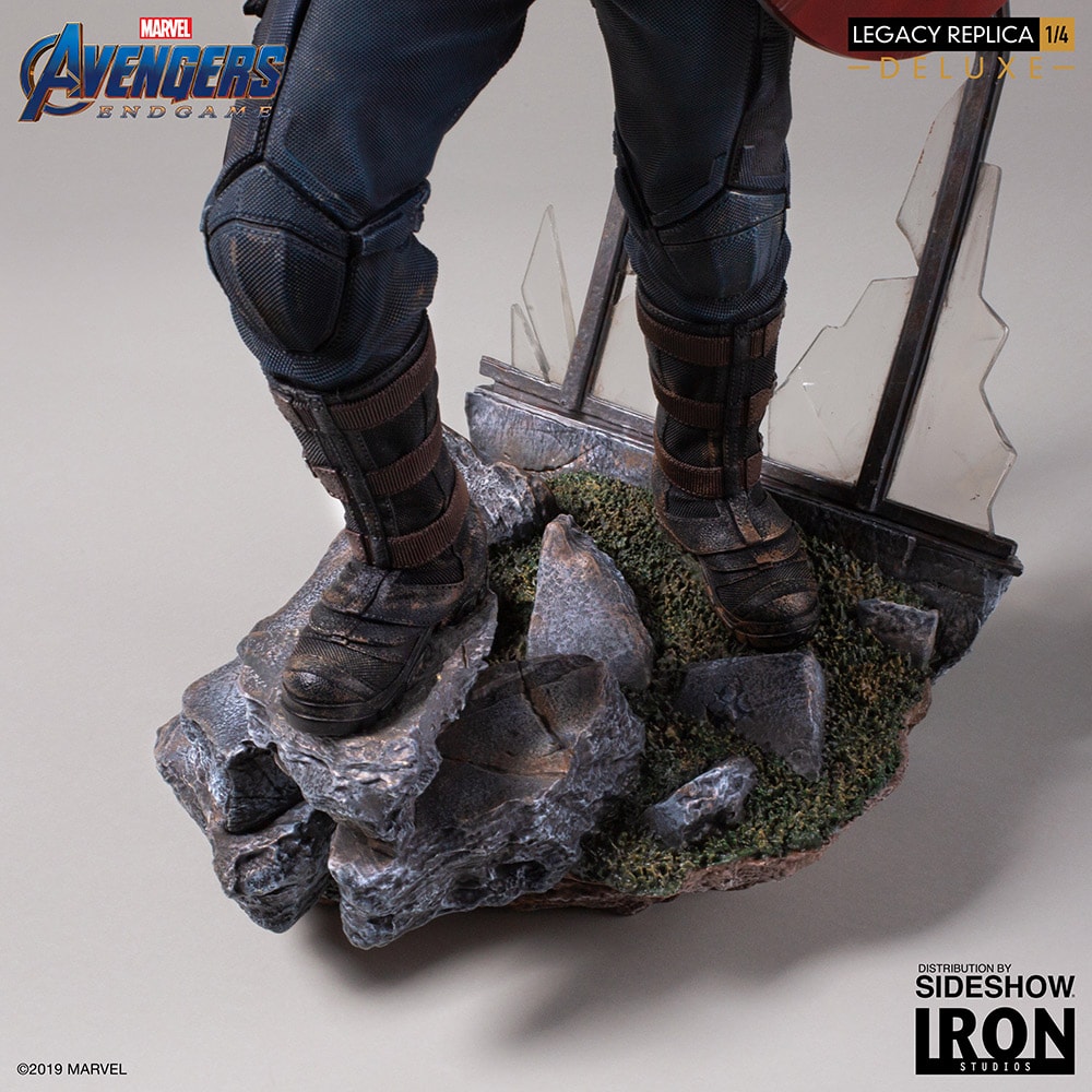 Captain America (Deluxe)