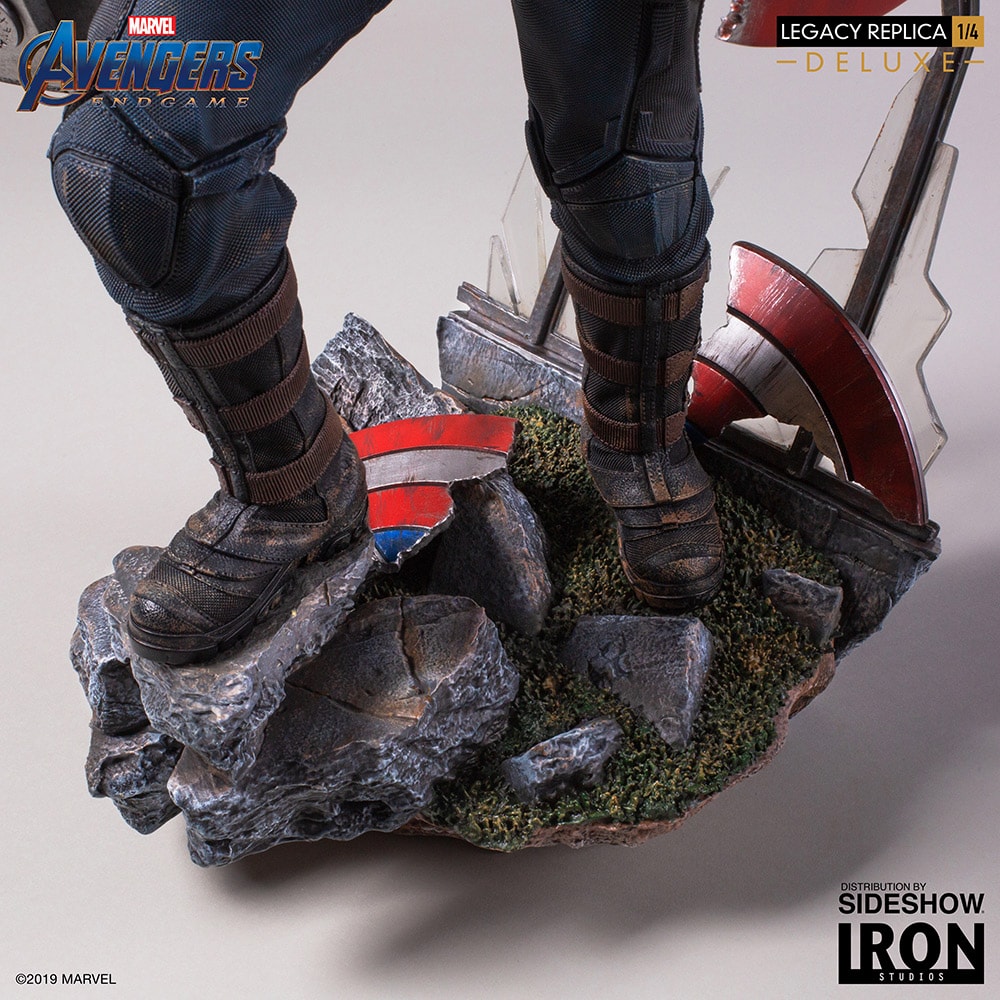 Captain America (Deluxe)