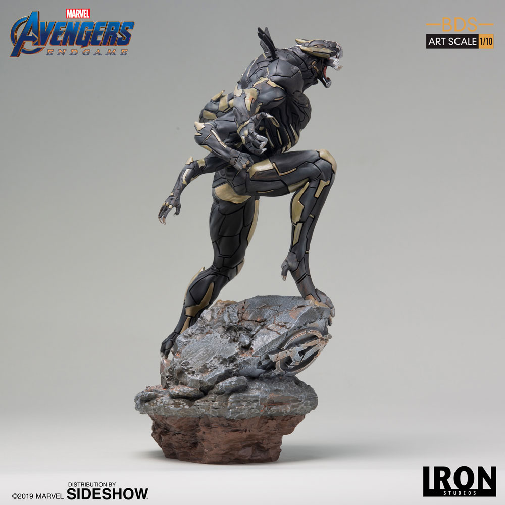 Marvel General Outrider 1:10 Scale Statue  (Prototype Shown) View 2