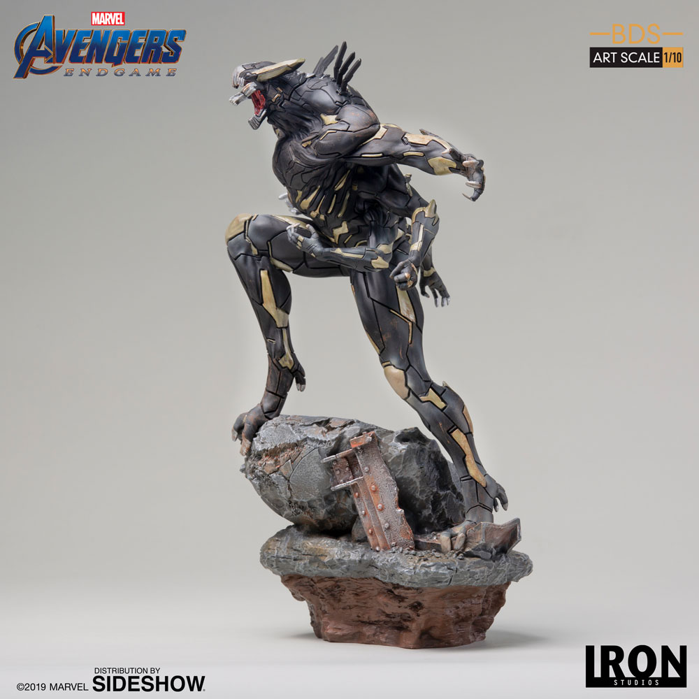 Marvel General Outrider 1:10 Scale Statue  (Prototype Shown) View 4