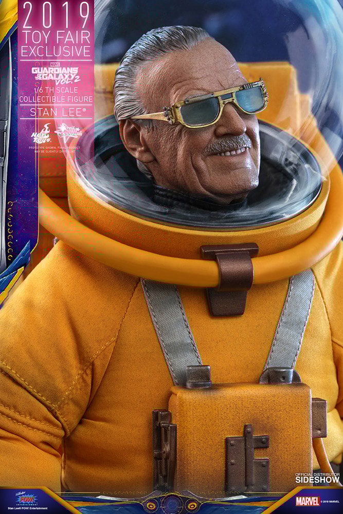 Hot Toys Marvel Stan Lee® Sixth Scale Collectible Figure