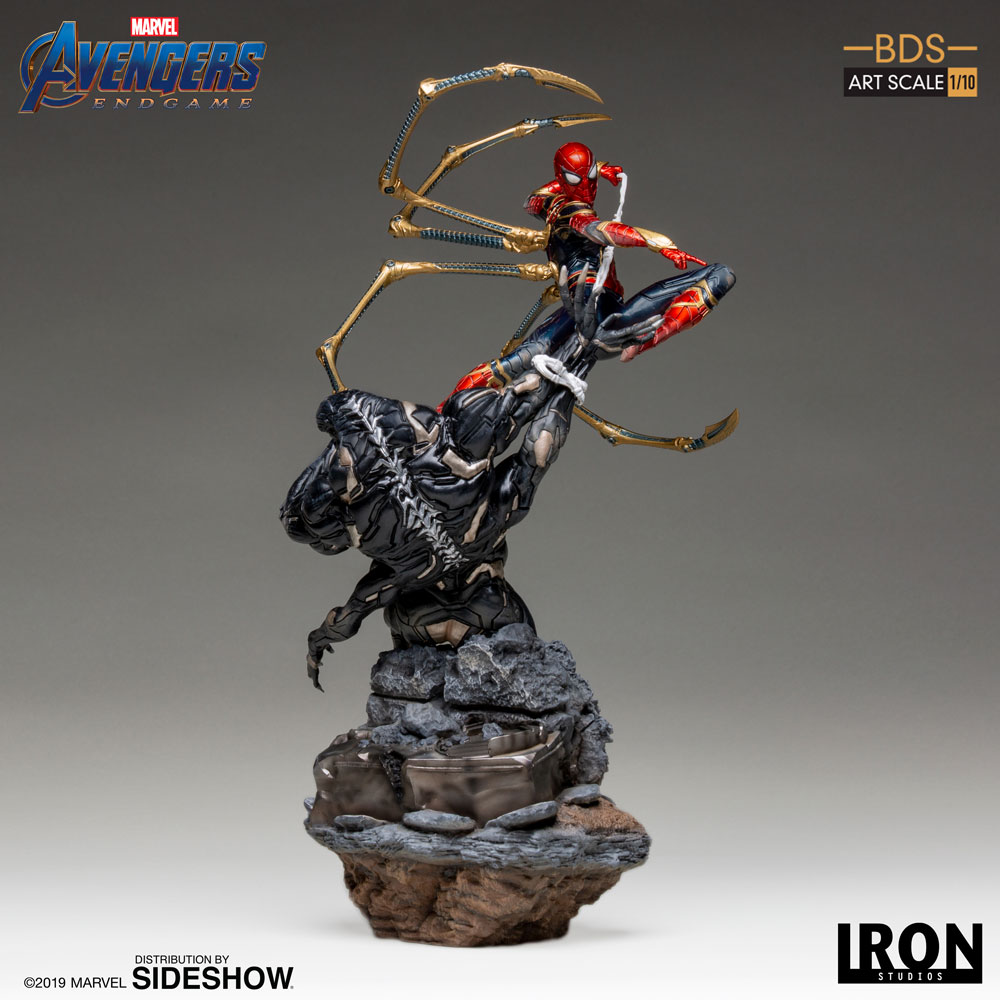 Marvel Iron Spider VS Outrider Statues  (Prototype Shown) View 2