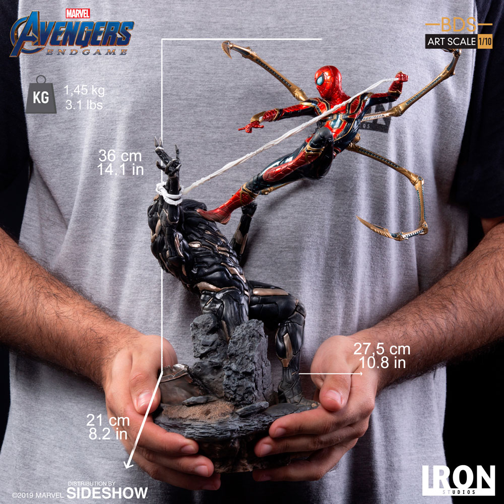 Marvel Iron Spider VS Outrider Statues  (Prototype Shown) View 18