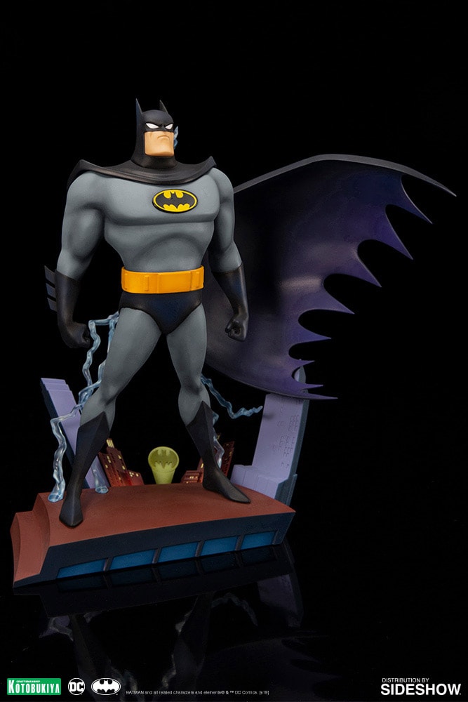 DC Comics Batman (Opening Sequence) Statues  (Prototype Shown) View 1