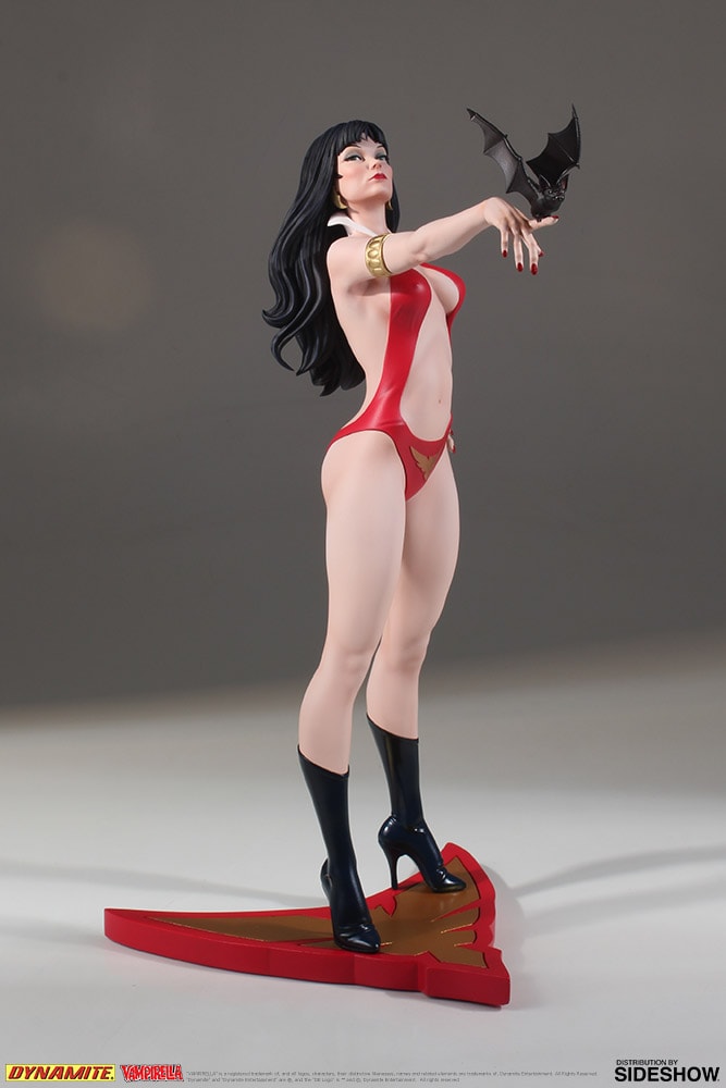 Vampirella Jose Gonzalez