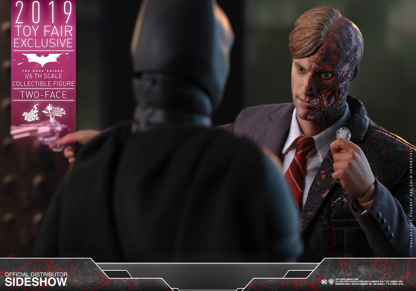 Hot Toys DC Comics Two-Face Sixth Scale Collectible Figure