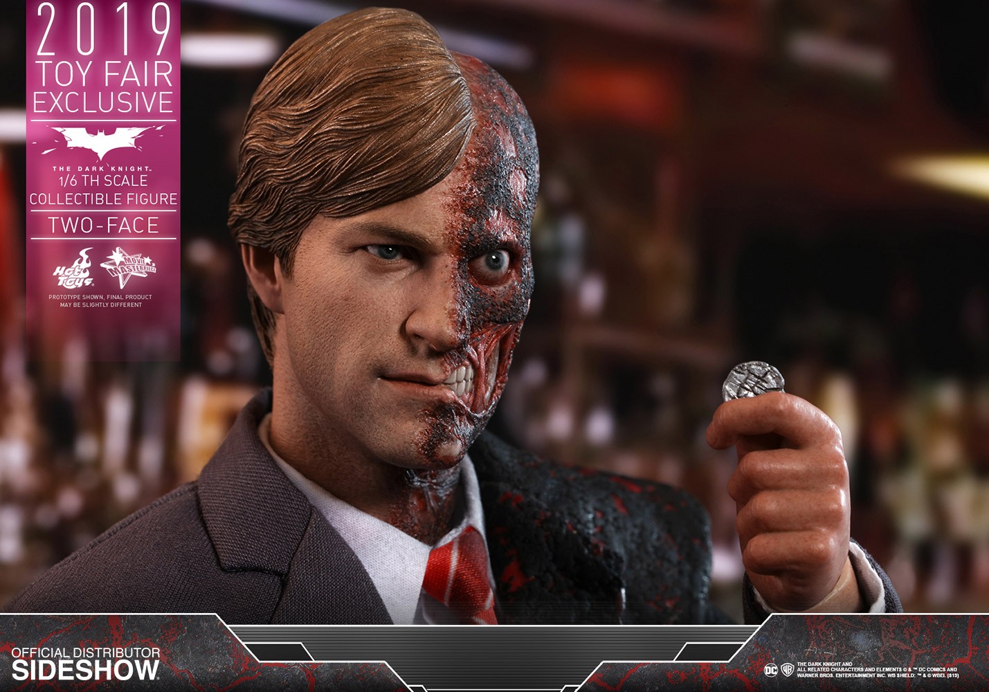 Hot Toys DC Comics Two-Face Sixth Scale Collectible Figure