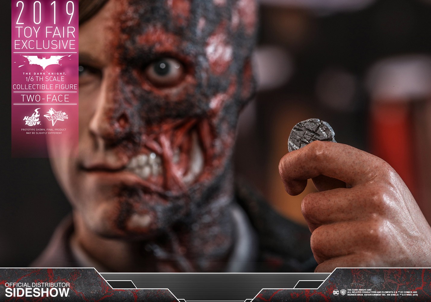 ジャンク　ホットトイズ　トゥーフェイス1.0 mms081 Hot Toys DC Comics Two-Face Sixth Scale Collectible Figure
