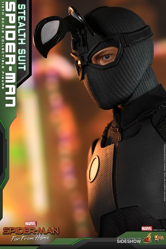 Hot toys stealth suit spiderman hotsell