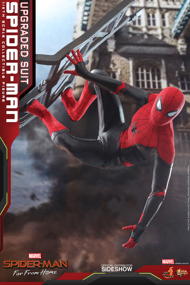 Hot Toys Marvel Spider-Man: Far From Home Movie Masterpiece Action