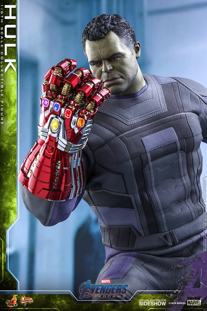 Marvel Hulk Sixth Scale Figure by Hot Toys | Sideshow Collectibles