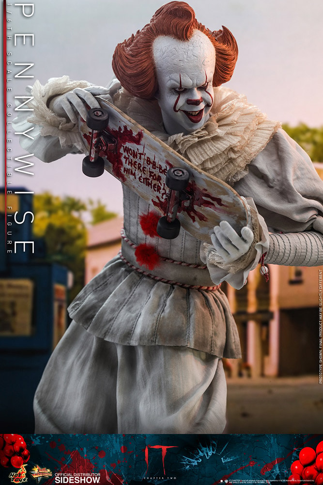 tæppe grit Sæt tøj væk Pennywise 1/6 Scale Figure by Hot Toys | Sideshow Collectibles