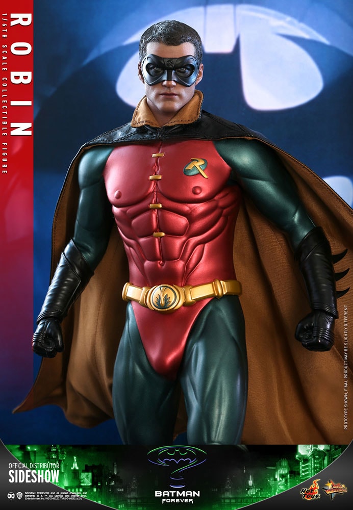 Robin Sixth Scale Collectible Figure by Hot Toys | Sideshow Collectibles