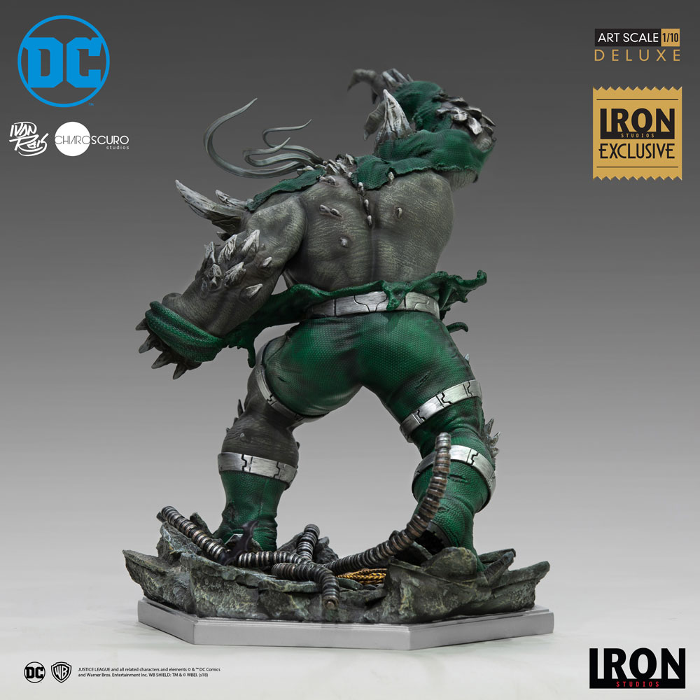 DC Comics Doomsday Deluxe 1:10 Scale Statue  Exclusive Edition (Prototype Shown) View 3