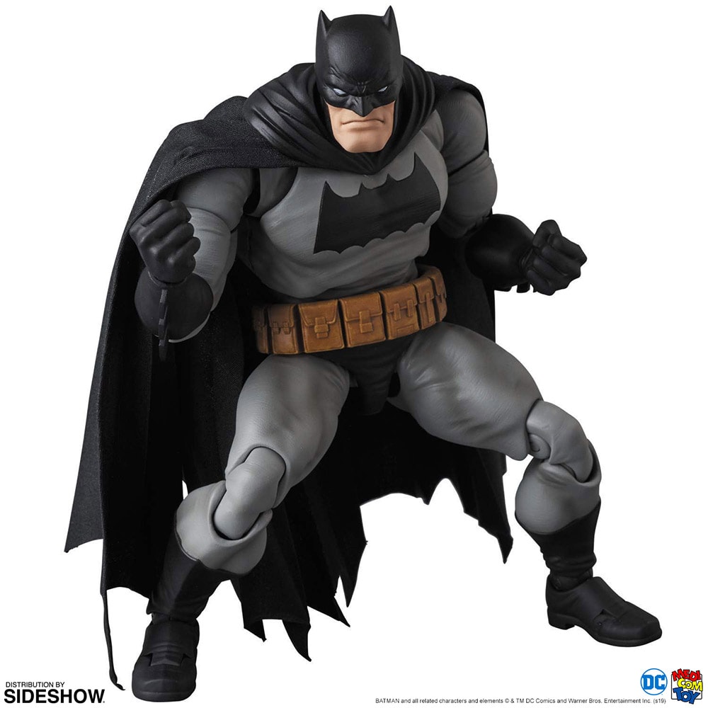 DC Comics Batman "The Dark Knight Returns" Collectible Figure  (Prototype Shown) View 1