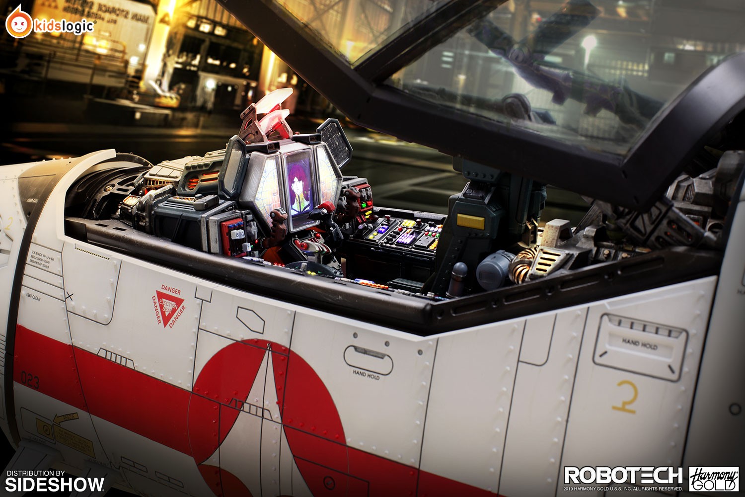Robotech Robotech Macross VF-1J Cockpit Diorama  Exclusive Edition (Prototype Shown) View 1