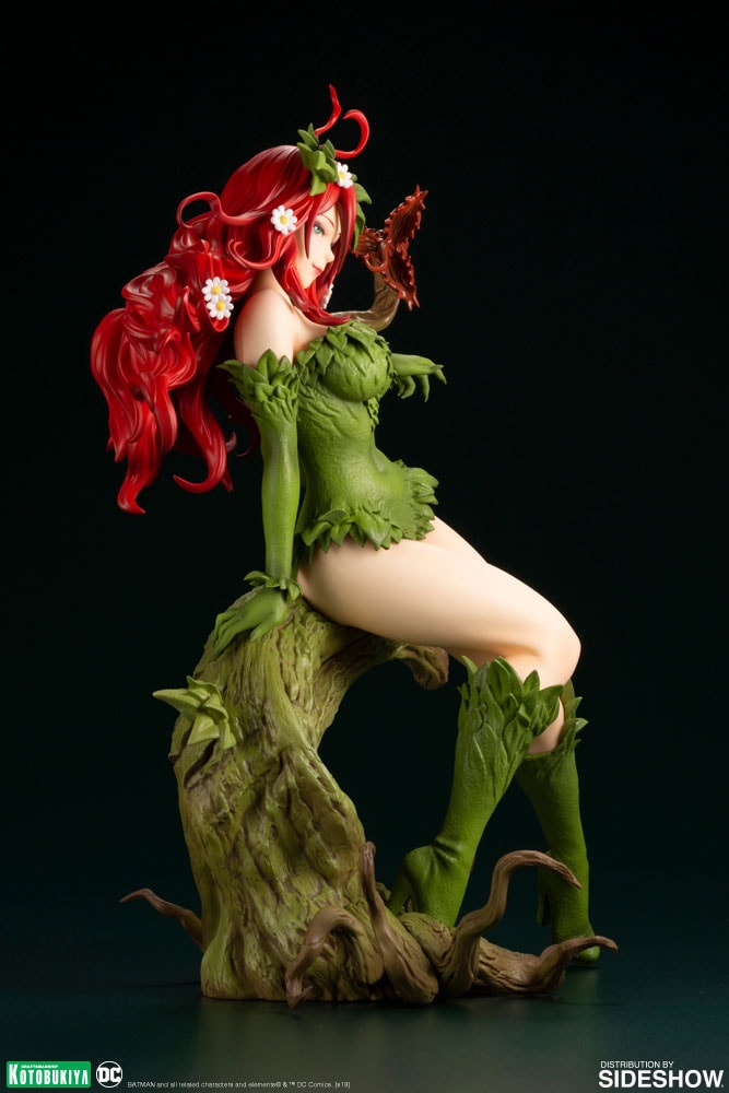 Poison Ivy Bishoujo 1:7 Statue by Kotobukiya | Sideshow