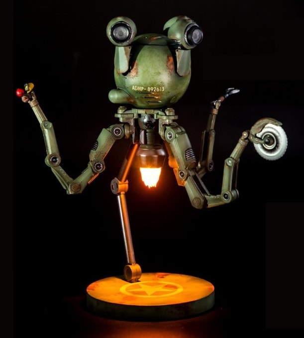 Fallout Mister Gutsy Deluxe Collectible Figure  (Prototype Shown) View 1