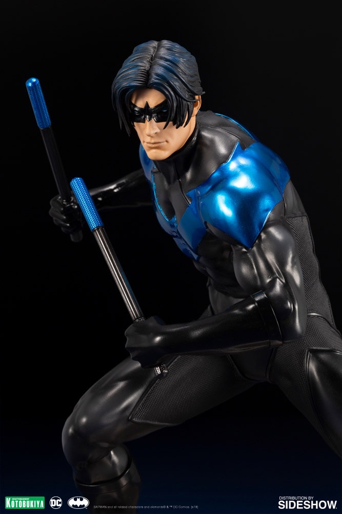 DC Comics Nightwing Statues  (Prototype Shown) View 9