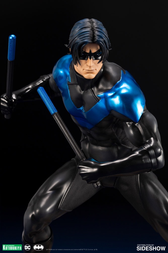 DC Comics Nightwing Statues  (Prototype Shown) View 10