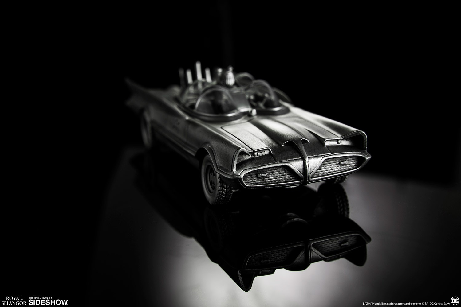 Batman 80th Classic Batmobile Replica | Sideshow Collectibles