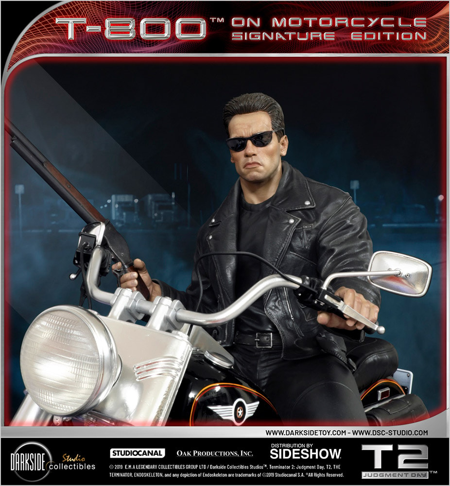 T-800 on Motorcycle Collector Edition (Prototype Shown) View 6