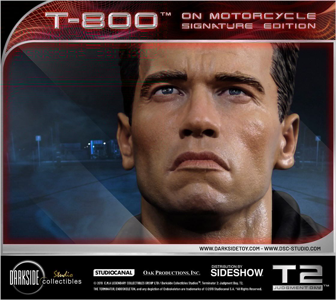 T-800 on Motorcycle Collector Edition (Prototype Shown) View 18