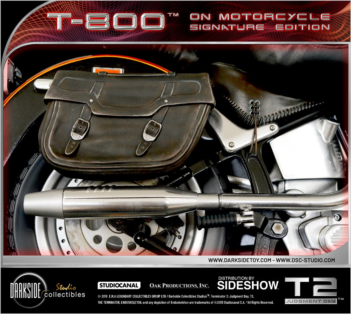 T-800 on Motorcycle Collector Edition (Prototype Shown) View 10