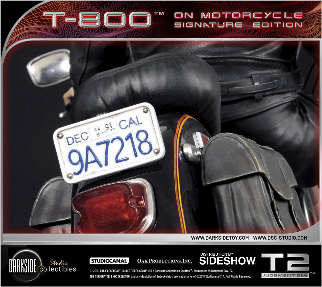 T-800 on Motorcycle Collector Edition (Prototype Shown) View 3