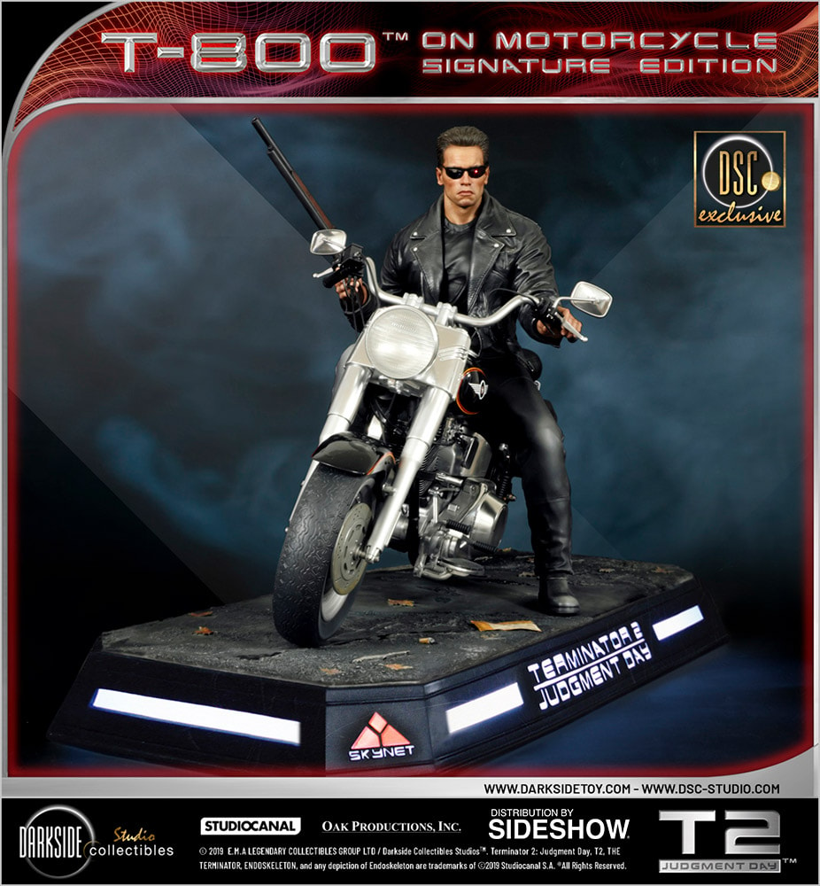 T-800 on Motorcycle Exclusive Edition - Prototype Shown