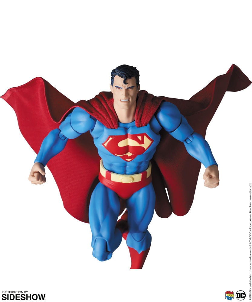 MAFEX HUSH DC スーパーマン Amazon.com: DC Comics: Batman Hush: Superman Mafex Action Figure