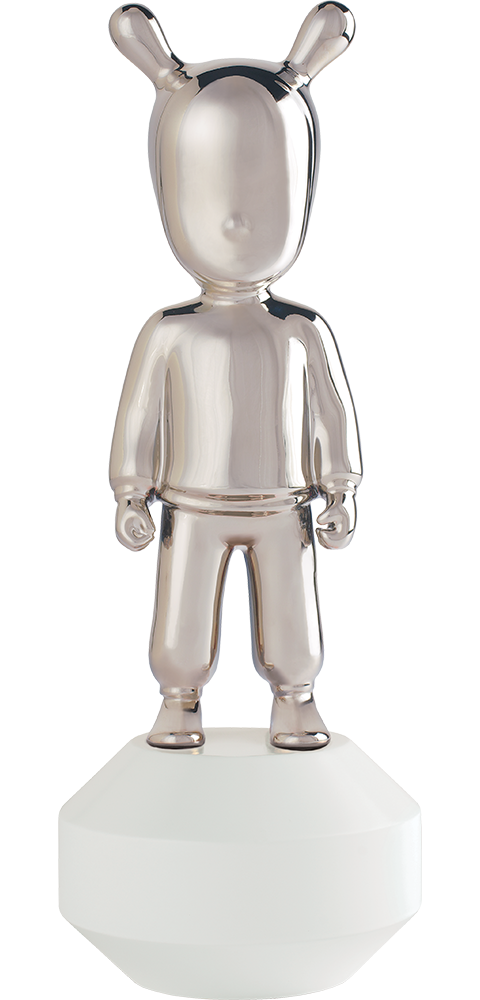The Silver Guest Figurine | Sideshow Collectibles The Silver Guest Figurine | Sideshow Collectibles