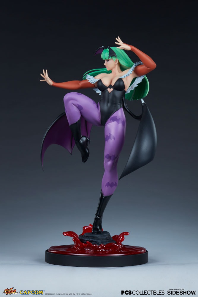 Chun-Li: Morrigan Collector Edition (Prototype Shown) View 4