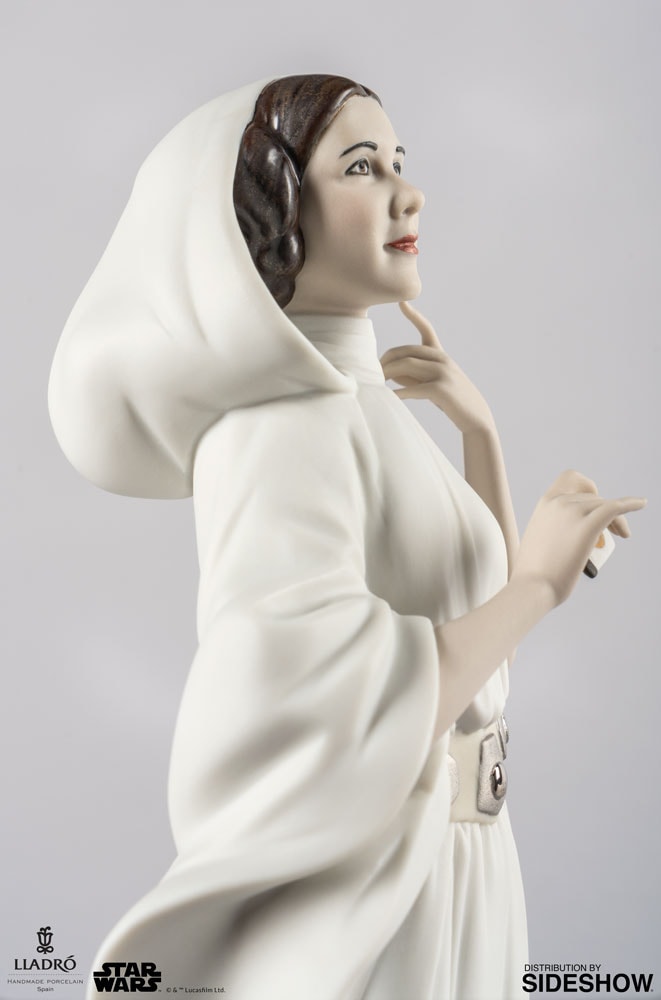 Star Wars Princess Leia Porcelain Statue  (Prototype Shown) View 2