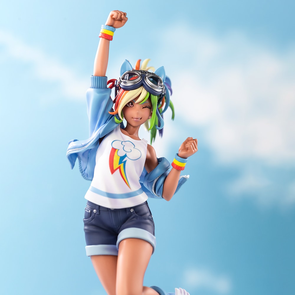Sporty Pony Rainbow Dash My Little Pony Equestria Girls RAINBOW