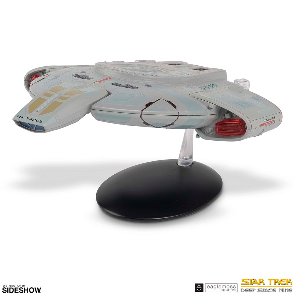 USS Defiant XL Edition Star Trek Ship by Eaglemoss