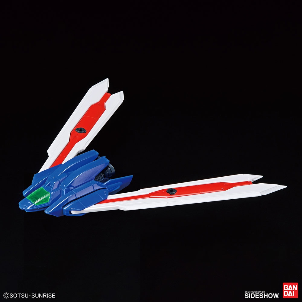 God Gundam (Prototype Shown) View 7