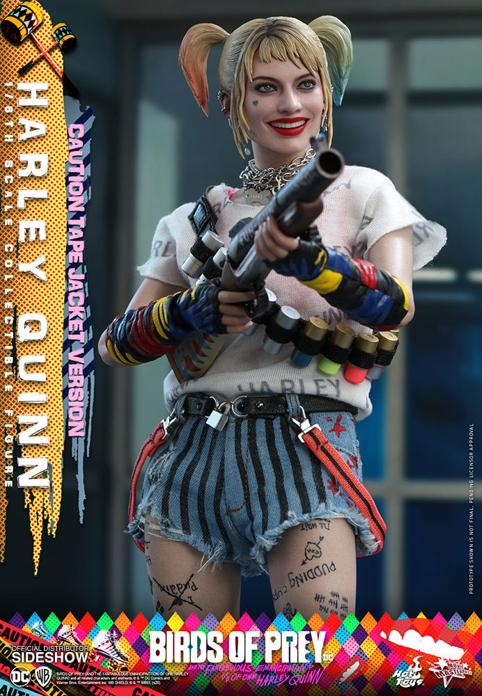 Harley Quinn (Caution Tape Jacket Version)