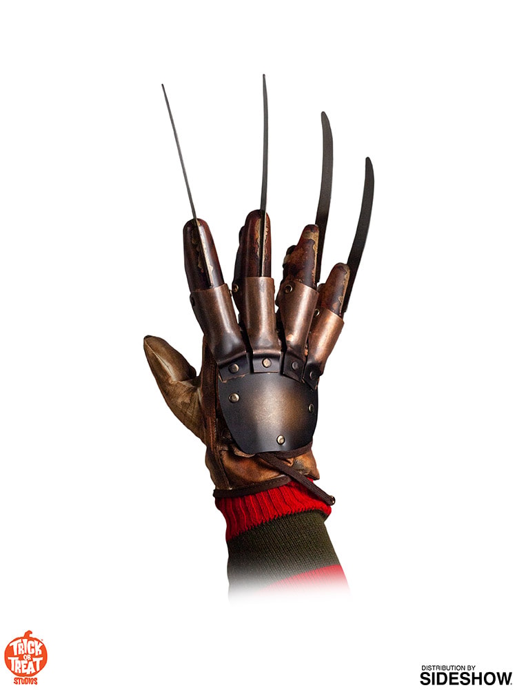 A Nightmare on Elm Street Freddy Krueger Deluxe Glove (Dream Warriors) Prop  View 1