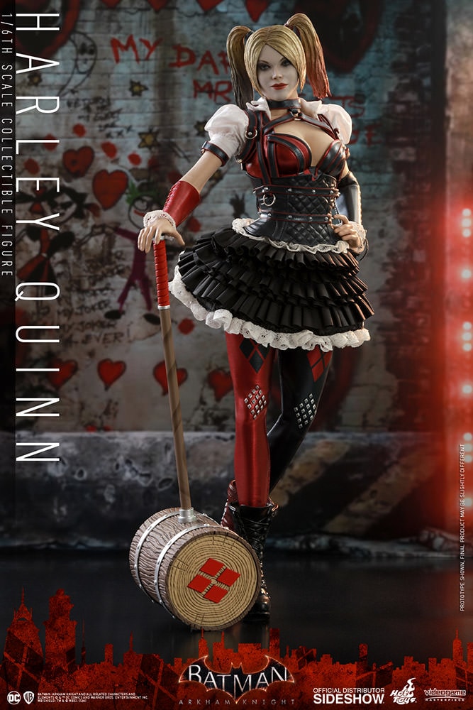 BATMAN - PERSONAGGIO HARLEY QUINN IN SCALA 30 CM - Toys Center