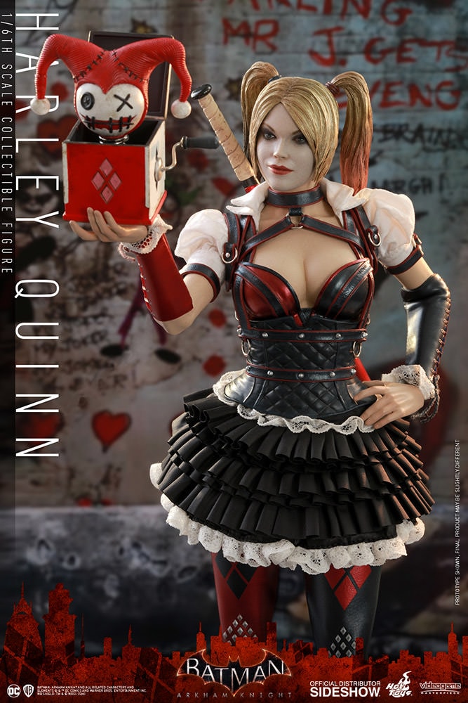 Harley Quinn (Prototype Shown) View 9